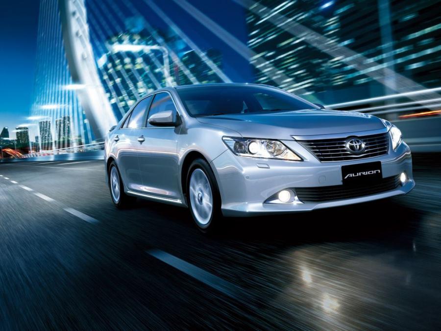 Toyota Aurion 2012 года  (UAE) (фото 2 из 5)